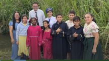 Niña venezolana invita amigos y lleva a cuatro al bautismo en Roraima